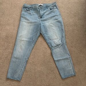 Abercrombie & Fitch: The Super Skinny Ankle High Rise: Curve Love size 35